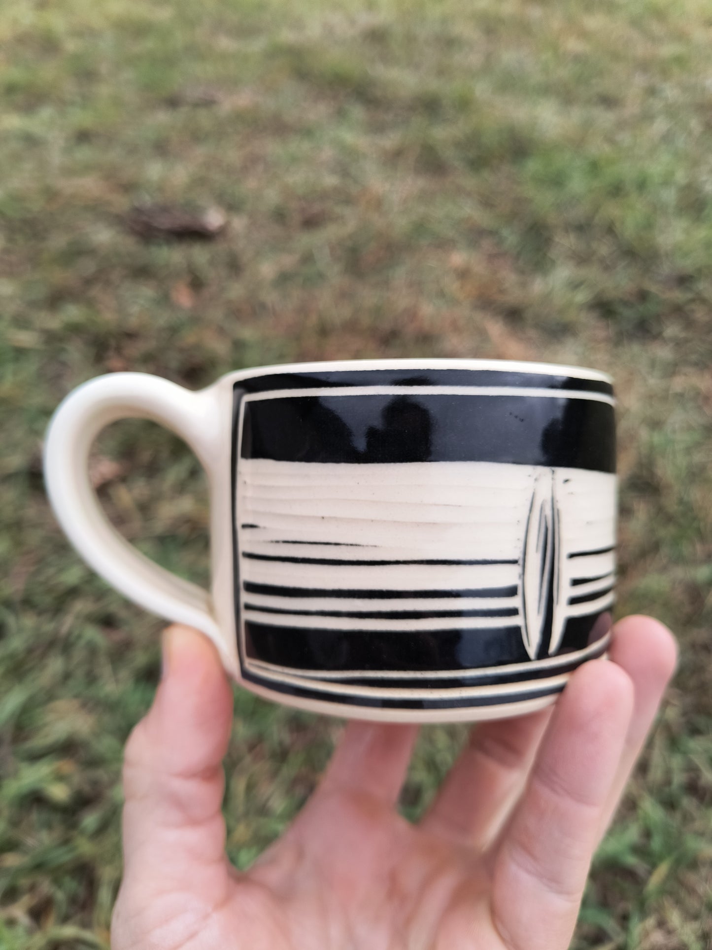 Hand Mug