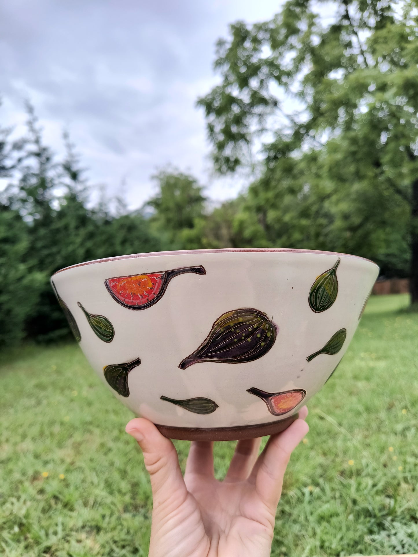 Fig Serving Bowl