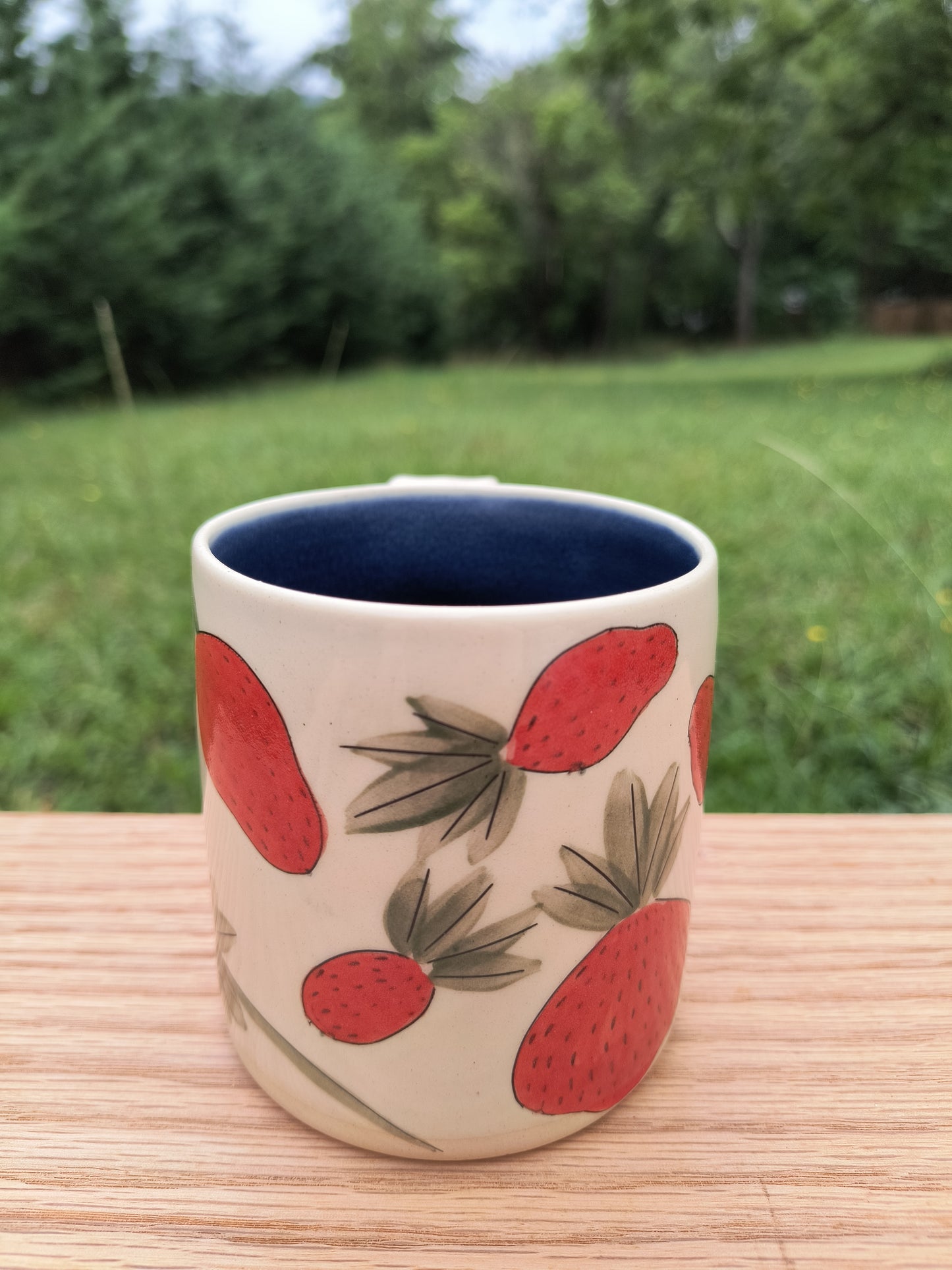 Strawberry Mug-blue